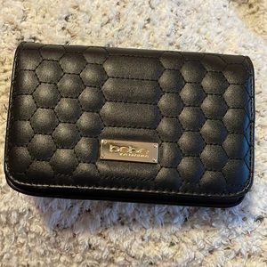 Bebe Wallet on Chain/ Clutch